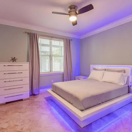 Miami Getaway Heated Pool Villa With Mini Golf & Bbq Extérieur photo