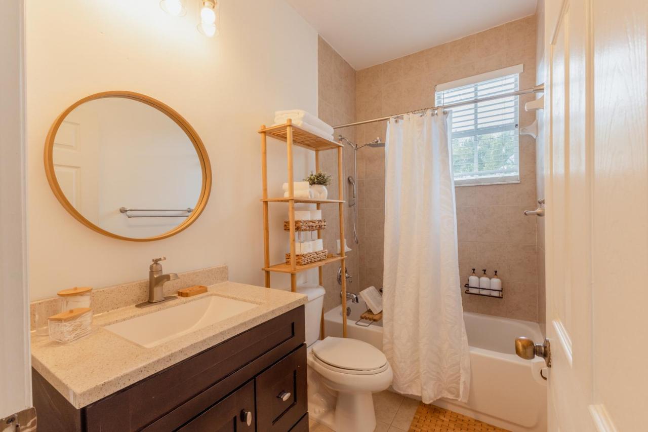 Villa Getaway Heated Pool With Mini Golf & Bbq Miami